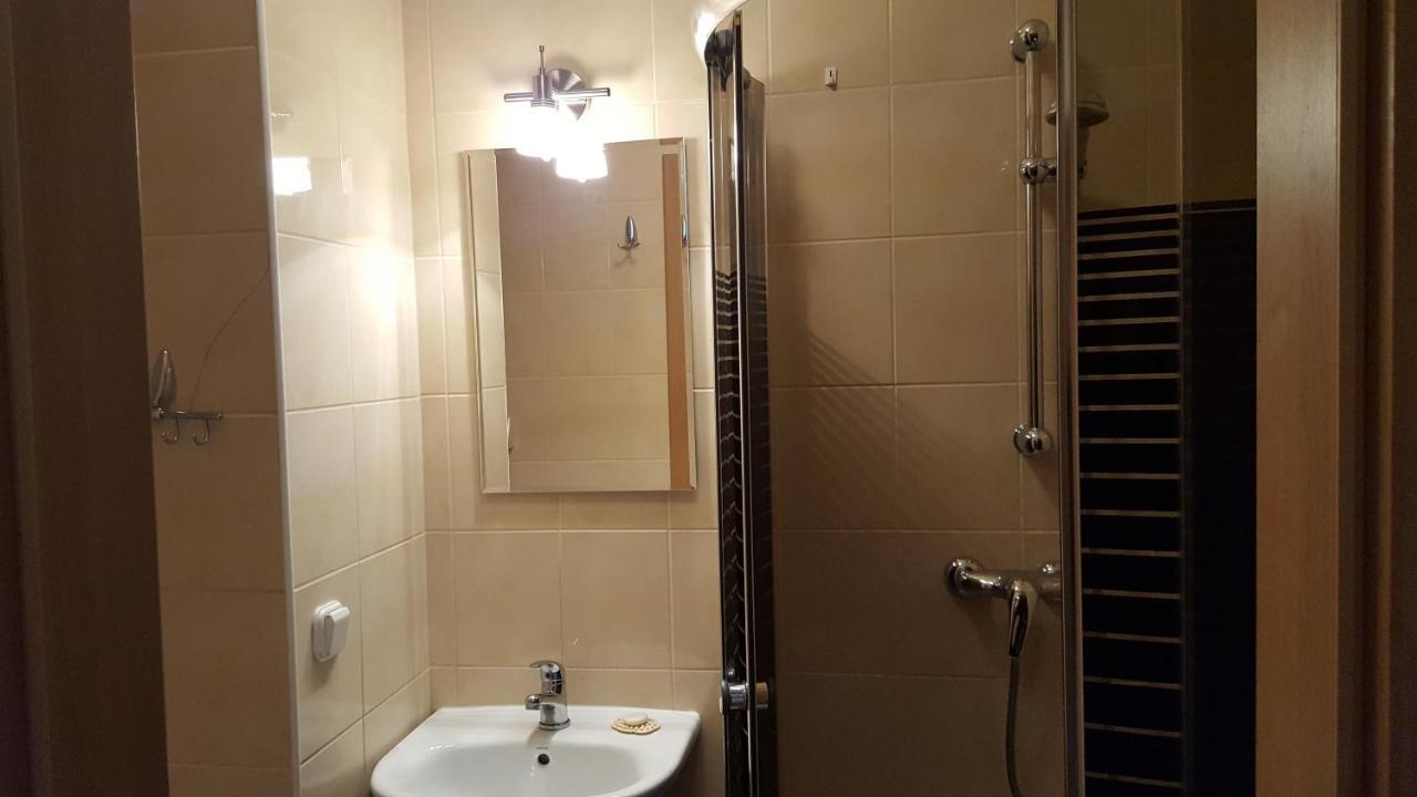 Apartament Jacek Kolobrzeg Oda fotoğraf